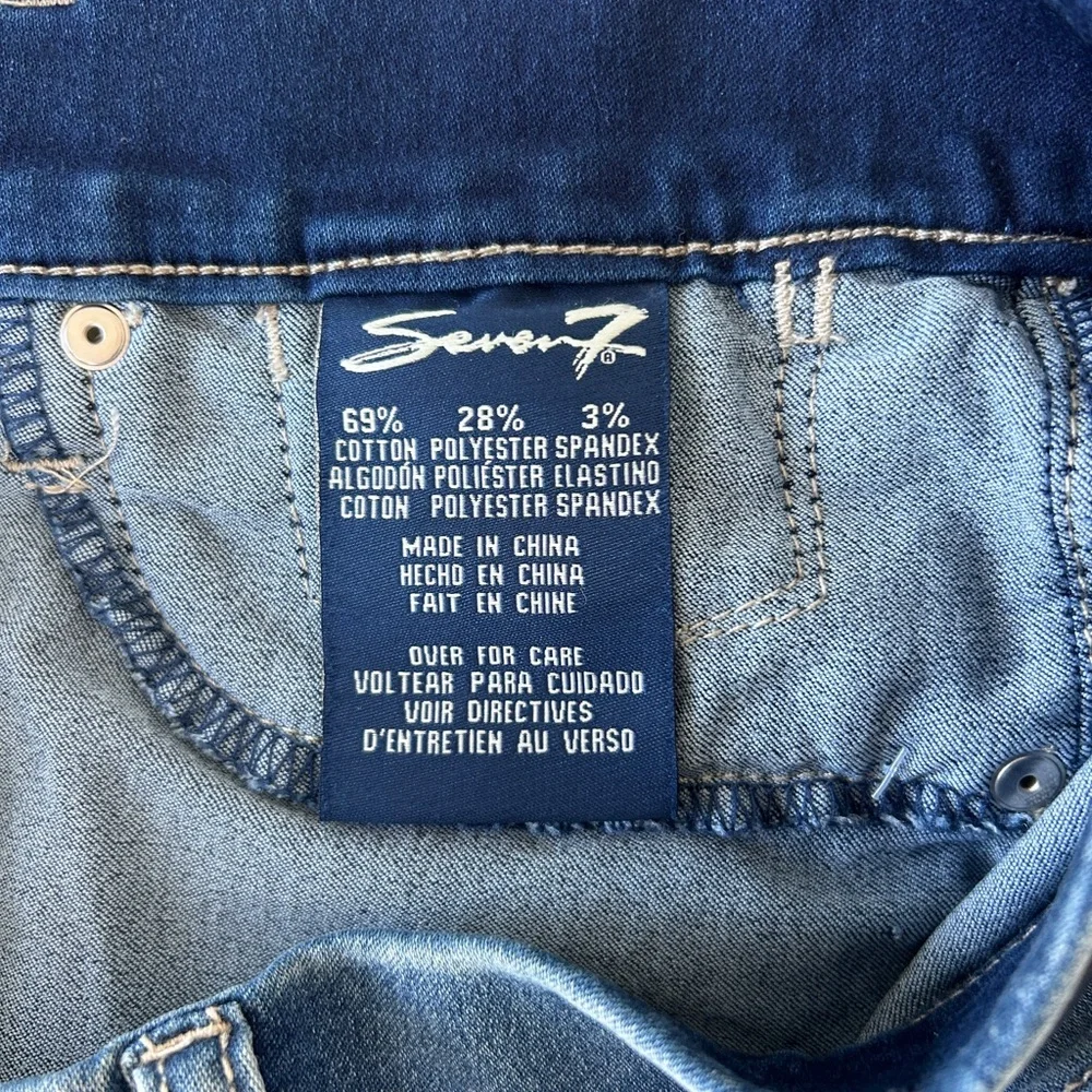Seven7 Women's Soft Denim Cropped Capri Jeans - Picture 3 of 7